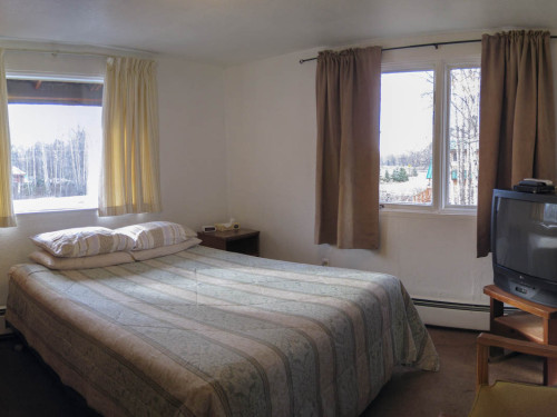 Suite Bedroom with Queen Bed